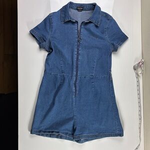 BEBE Blue Denim Zip SHORT Romper